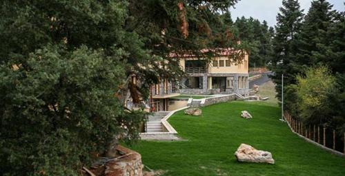 Natura Hotel Vitína Kültér fotó